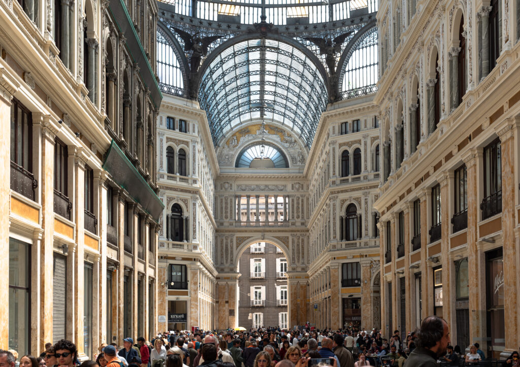 Galerie marchande à Napoli